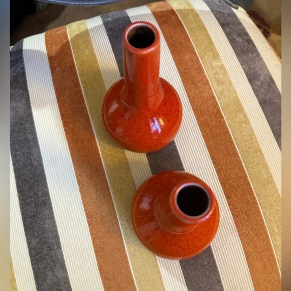 Jars Ceramistes France Pair of Small Orange Vases - Picture 7 of 10